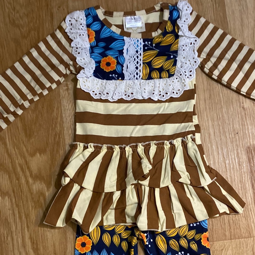 Long sleeve and pants set!
